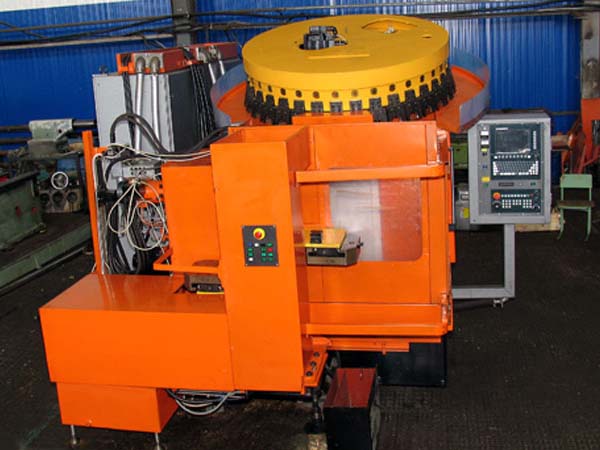 ИР320ПМФ4 Загальний вигляд  многоцелевого обрабатывающего центра з ЧПУ і АСИ